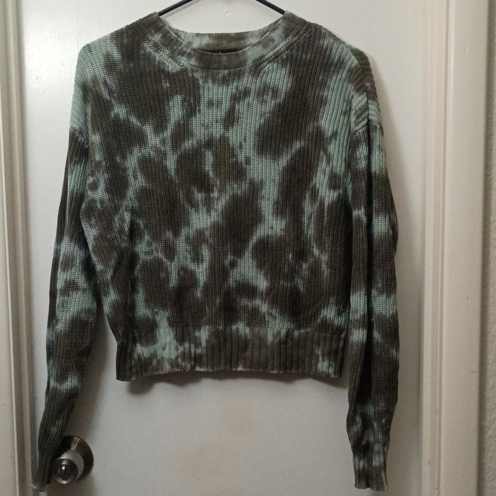Justify Tie-Dye Ribbed Crewneck Sweater in Green and Brown